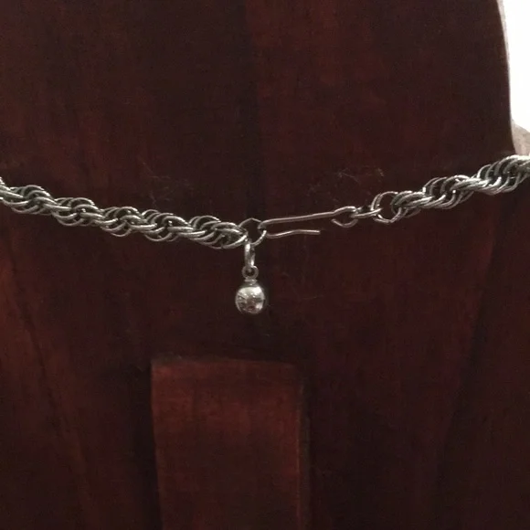 Silver Twisted Rope Necklace with Polished Finish - Picture 10 of 13